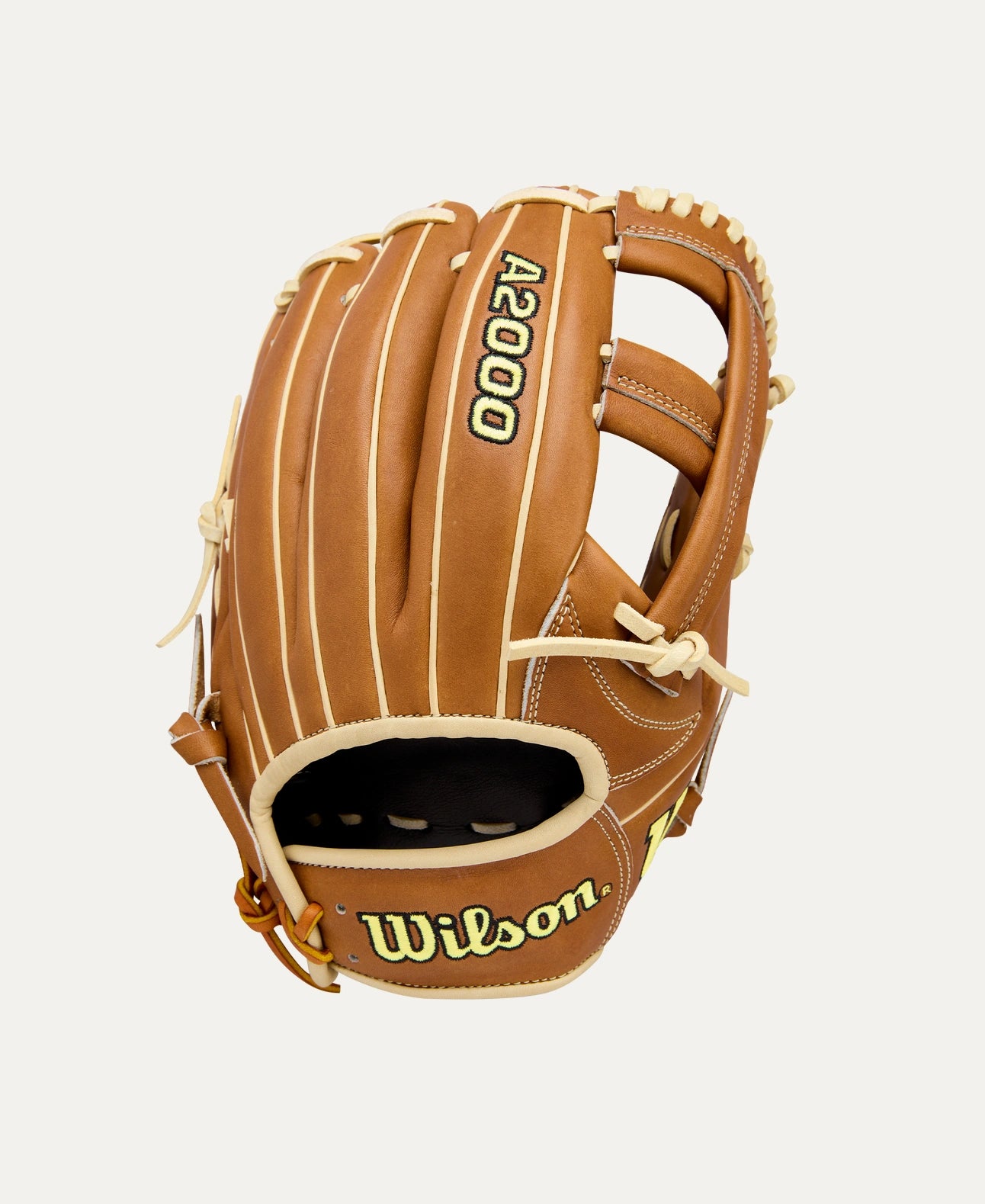 Wilson 2026 A2000® Classics Series EL3 11.75” Infield Baseball Glove - Right Hand Throw
