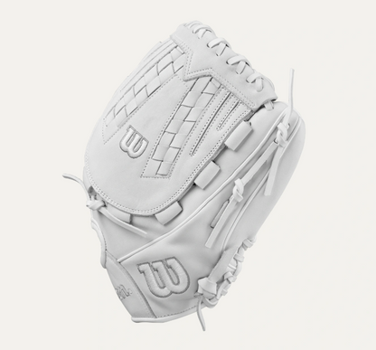 Wilson 2024-2025 A1000® V125 12.5” Outfield Fastpitch Softball Glove- Right Hand Throw