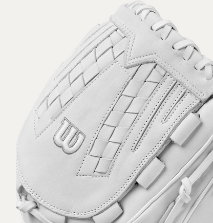 Wilson 2024-2025 A1000® V125 12.5” Outfield Fastpitch Softball Glove- Right Hand Throw