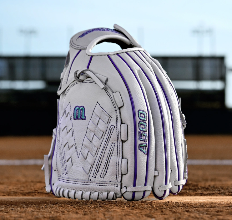 Wilson 2026 A500™ Siren™ 12.5" Youth Fastpitch Glove- Right Hand Throw
