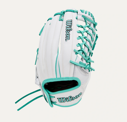 Wilson 2026 A1000® T125 12.5” Outfield Fastpitch Glove- Right Hand Throw
