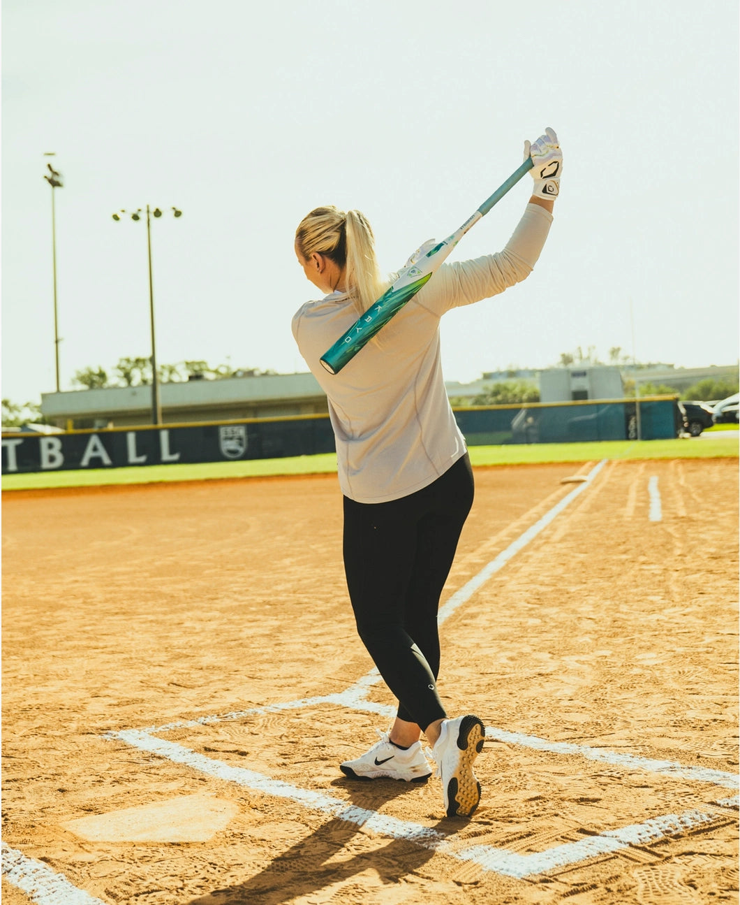 Louisville Slugger 2026 Kryo Fastpitch -9 Softball Bat