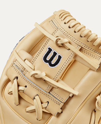 Wilson 2024 Baseball Classics Series A2000 1786 11.5” Infield Baseball Glove - Right Hand Throw
