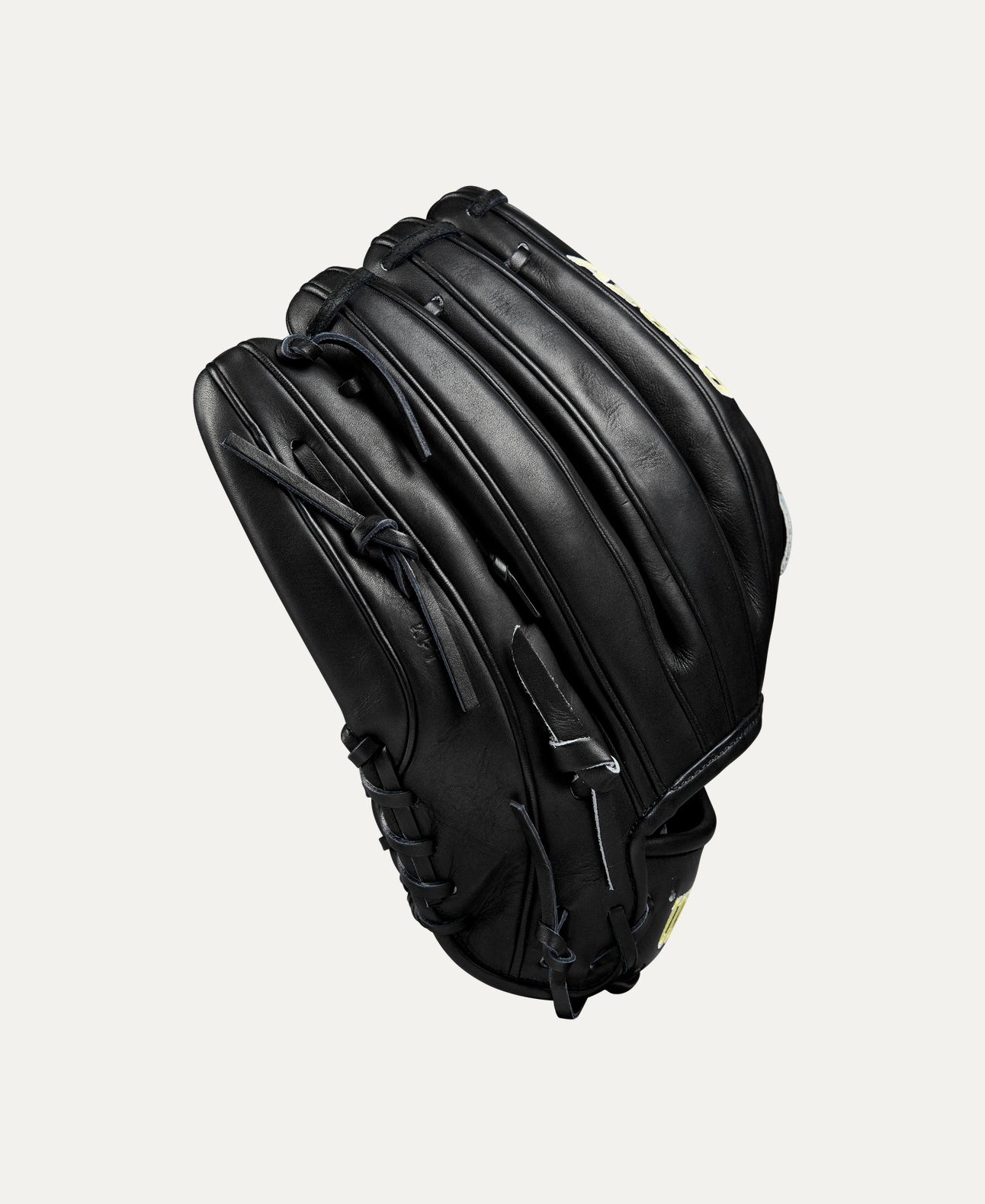 Wilson A2000 DW5 GD SERIES BLACK 12-Inch Infield Baseball Glove, Right Hand Throw